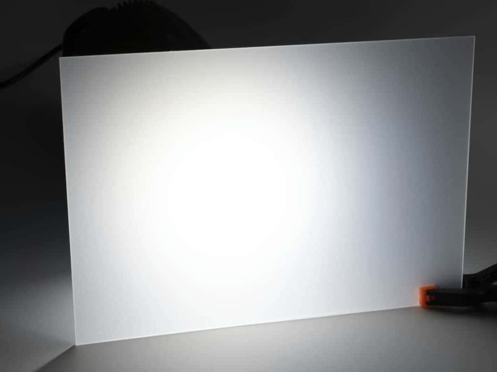 light diffusion polycarbonate