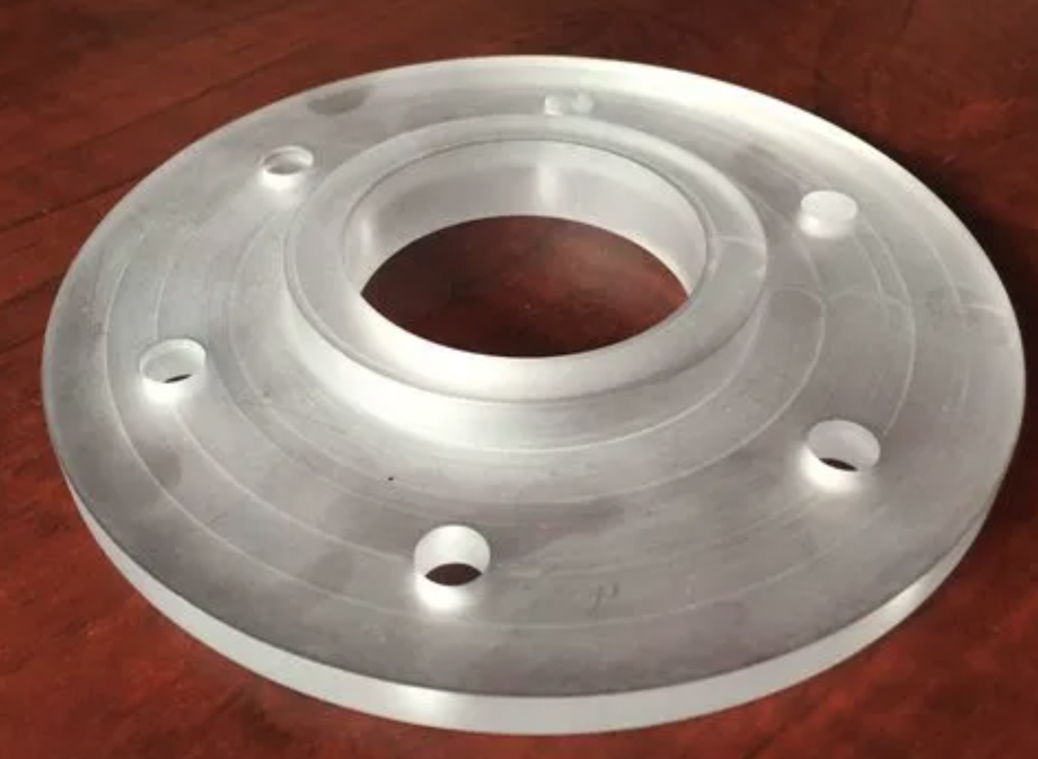 Polycarbonate CNC Milling service