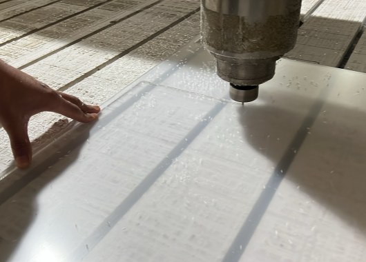 CNC machine polycarbonate