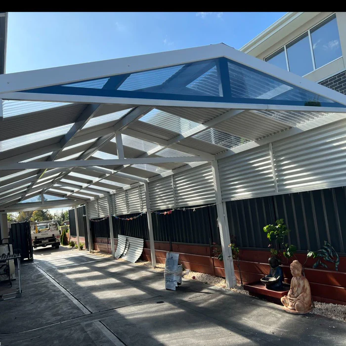 corrugated-polycarbonate-sheet