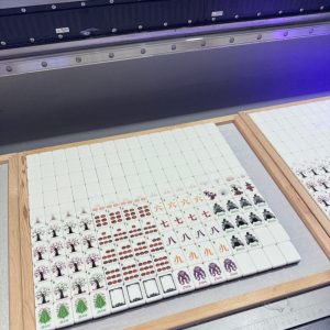 Custom acrylic mahjong tiles manufacturer