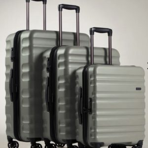 Vacuum formed polycarbonate luggage