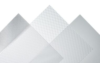 Prismatic polycarbonate sheets